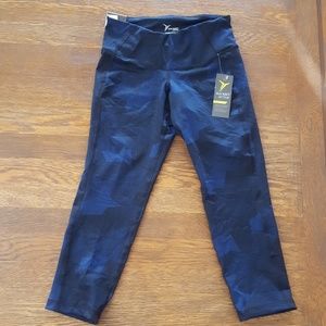 Old Navy Active Cropped leggings